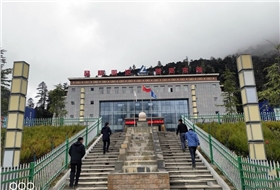 智能裝礦車實地探訪 智能裝礦車實地探訪