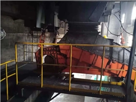 振動給料機.png 振動給料機.png