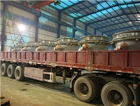 振動料斗發貨現場.png 振動料斗發貨現場.png