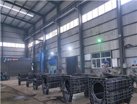 給料機激振部生產現場.png 給料機激振部生產現場.png