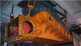 雙質體振動給料機.png 雙質體振動給料機.png