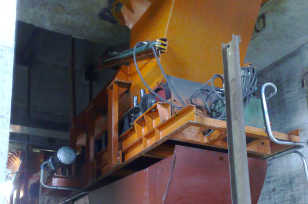 滿世煤炭集團罐子溝煤炭有限責任公.jpg 滿世煤炭集團罐子溝煤炭有限責任公.jpg