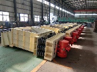 如何解決甲帶給料機堵倉漏料維修量大難題？——鶴壁煤化機械